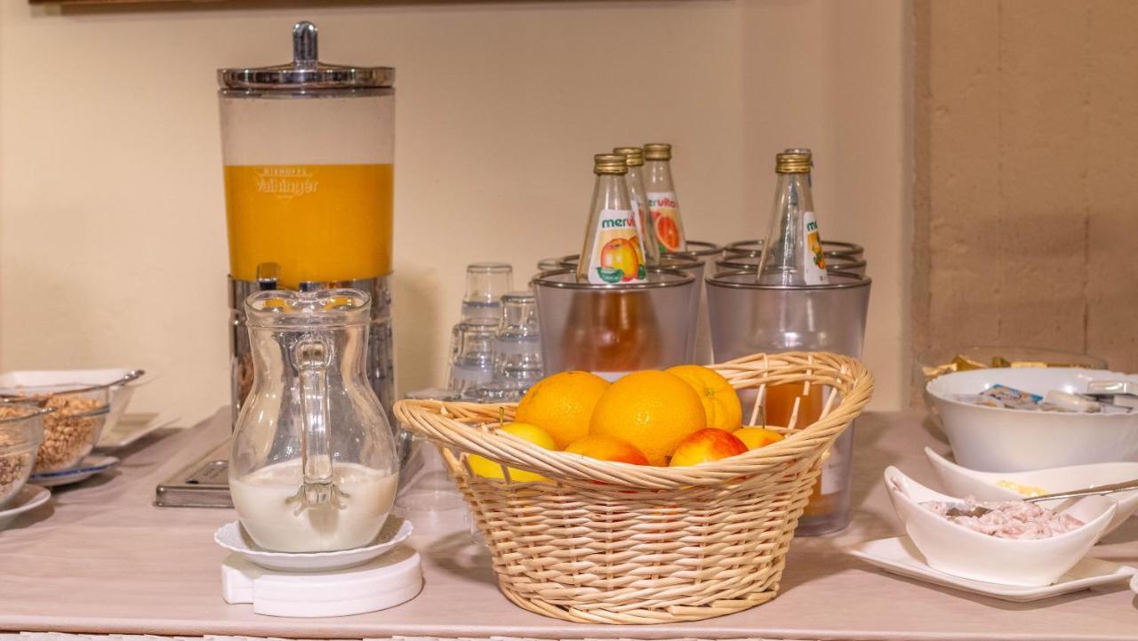 Hotel Gutenberger Lübeck Kültér fotó